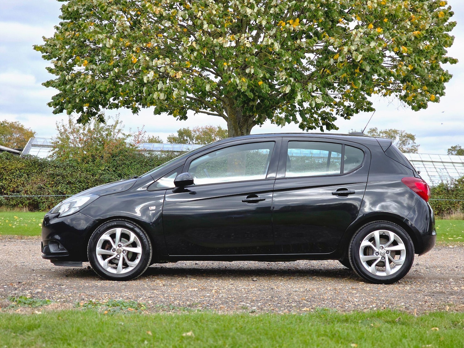 Used Vauxhall Corsa 2016 for sale - 76137134: Photo 5