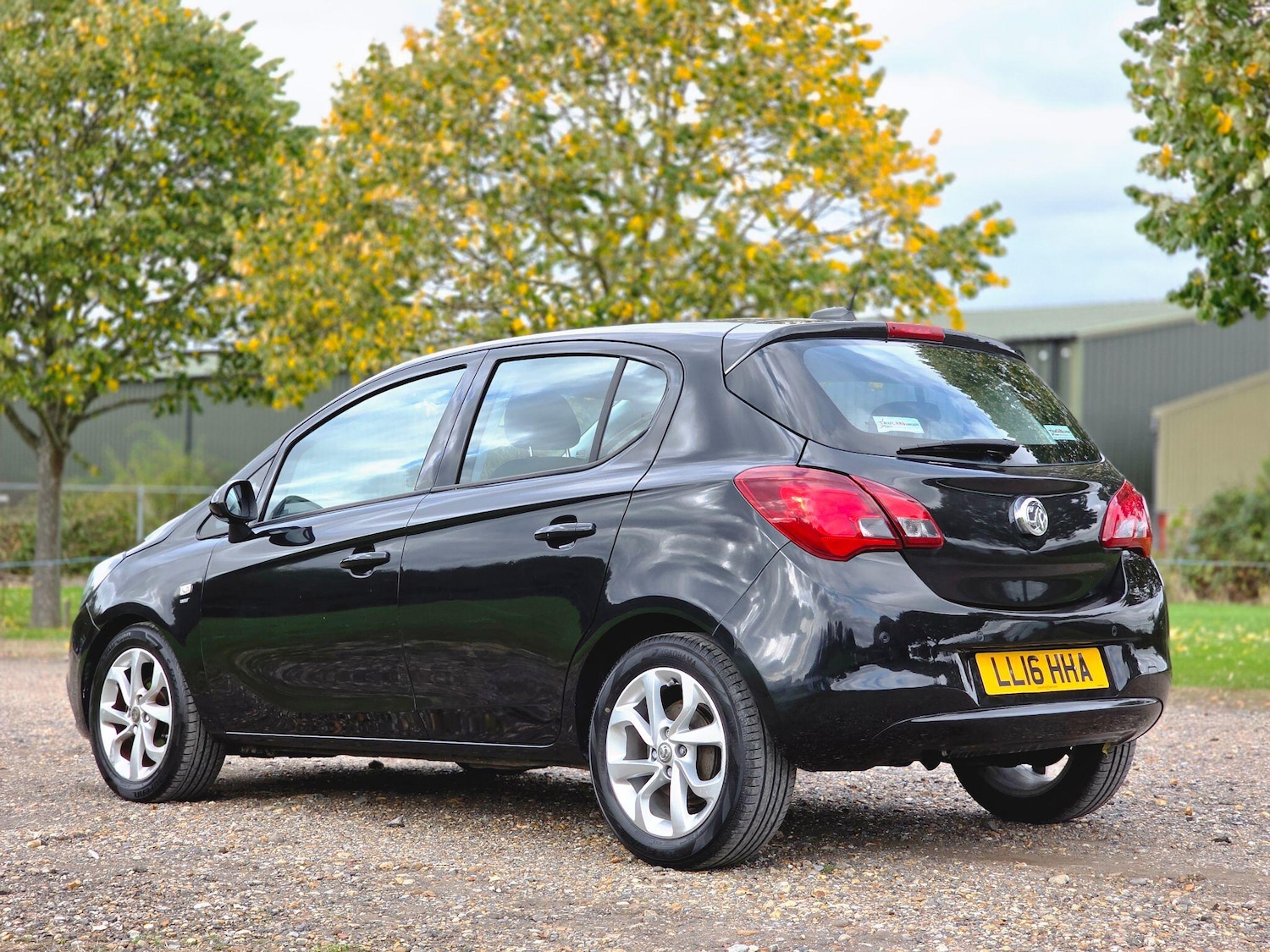 Used Vauxhall Corsa 2016 for sale - 76137134: Photo 9