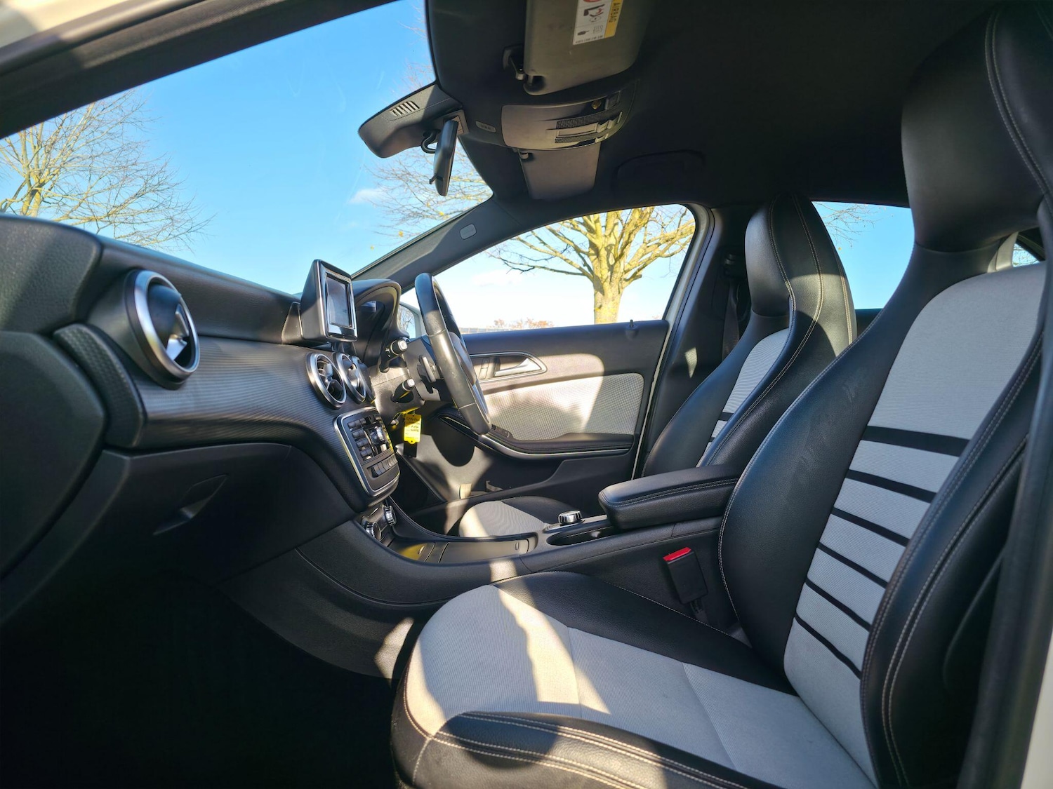 Used Mercedes-Benz A-Class 2014 for sale - 76781743: Photo 23