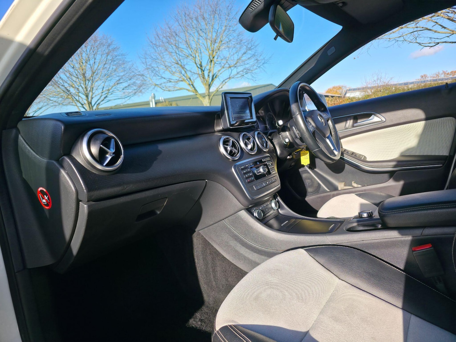 Used Mercedes-Benz A-Class 2014 for sale - 76781743: Photo 29