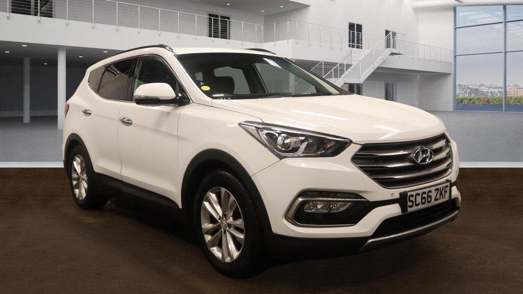 Used Hyundai Santa Fe 2017 for sale - 77305584: Photo 1