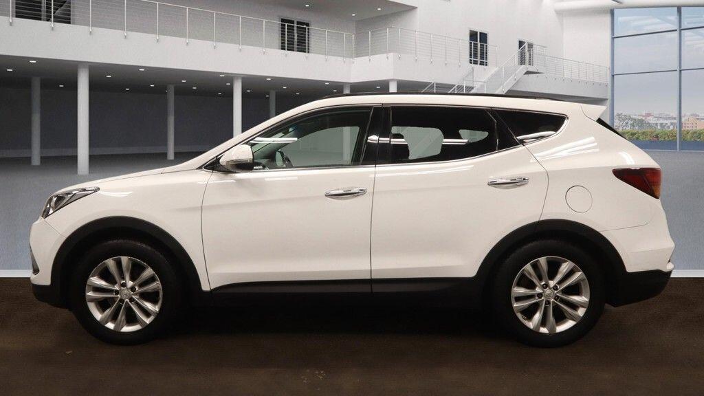 Used Hyundai Santa Fe 2017 for sale - 77305584: Photo 6