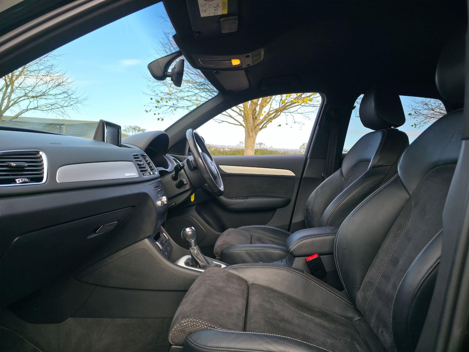 Used Audi Q3 2015 for sale - 77939978: Photo 21