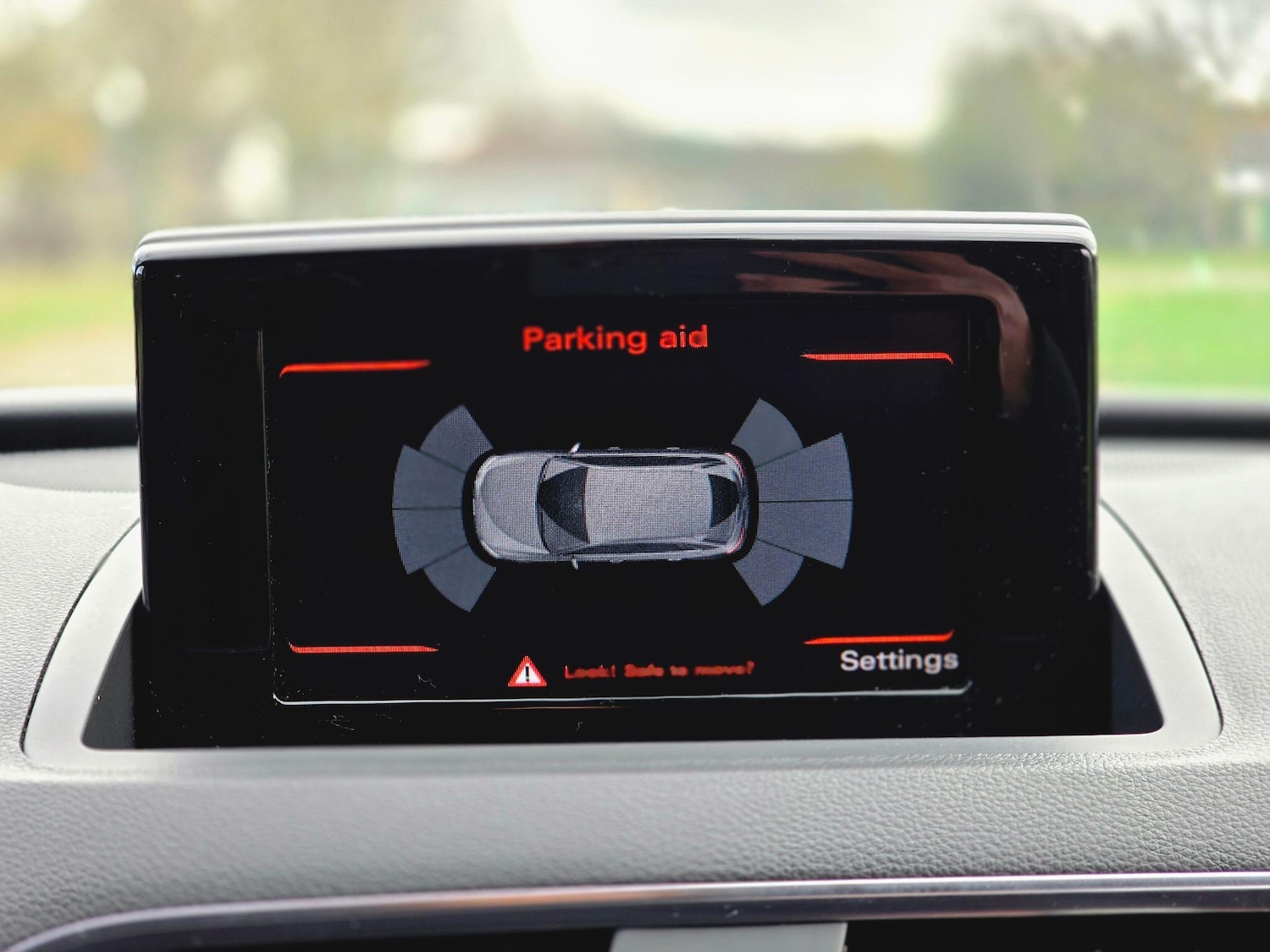 Used Audi Q3 2015 for sale - 77939978: Photo 46