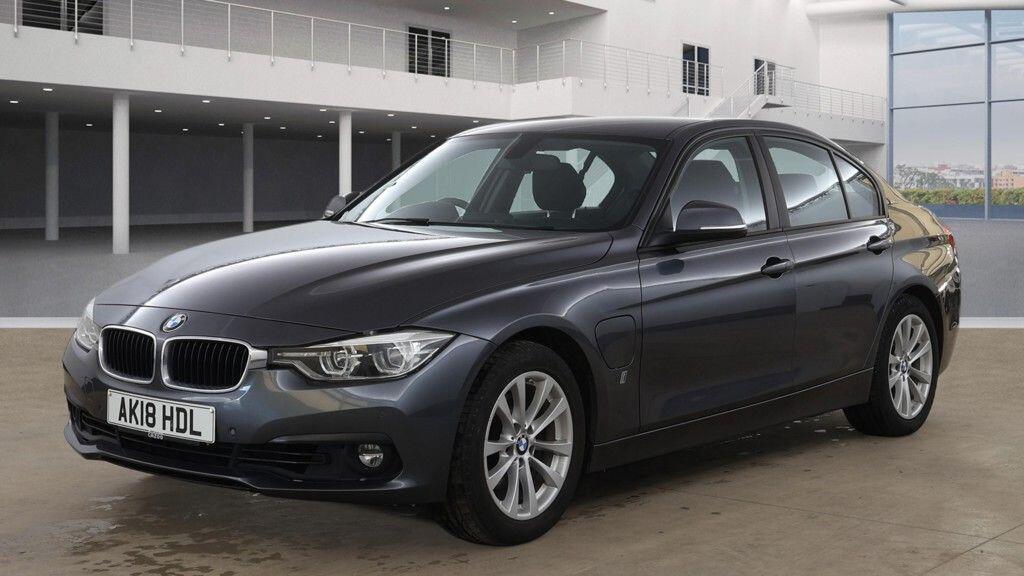 Used BMW 3 Series 2018 for sale - 77783588: Photo 2