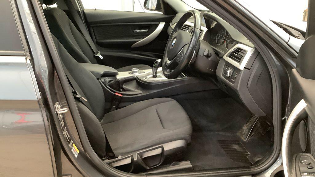 Used BMW 3 Series 2018 for sale - 77783588: Photo 9