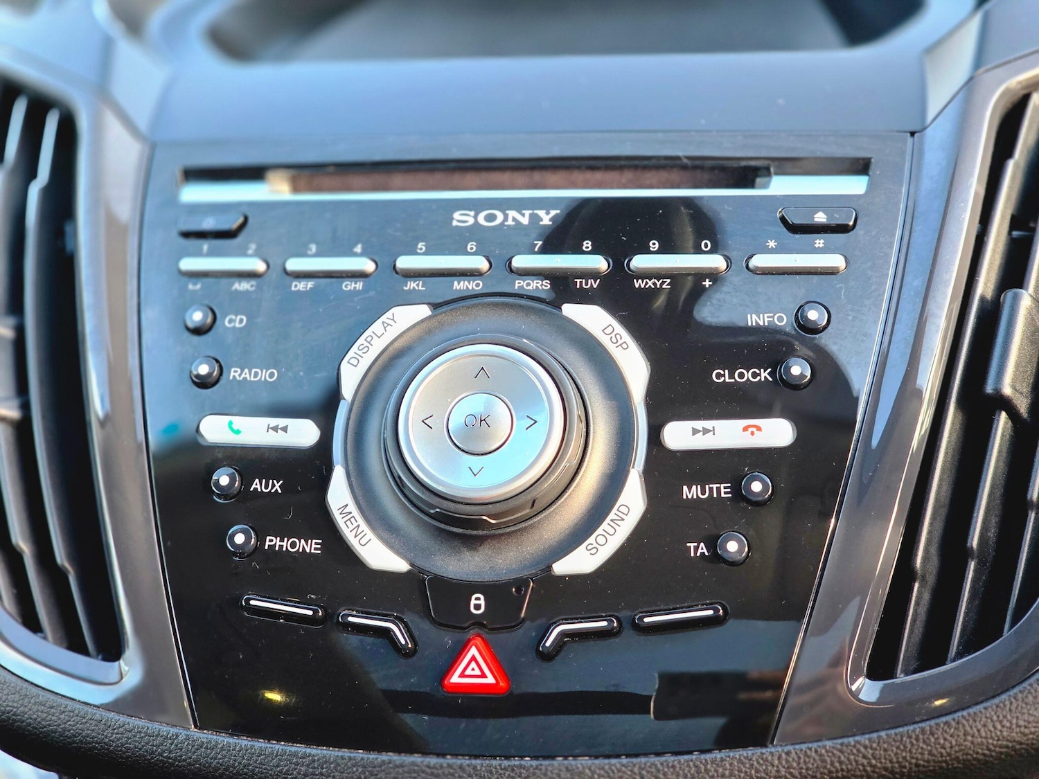 Used Ford Kuga 2014 for sale - 76538556: Photo 37