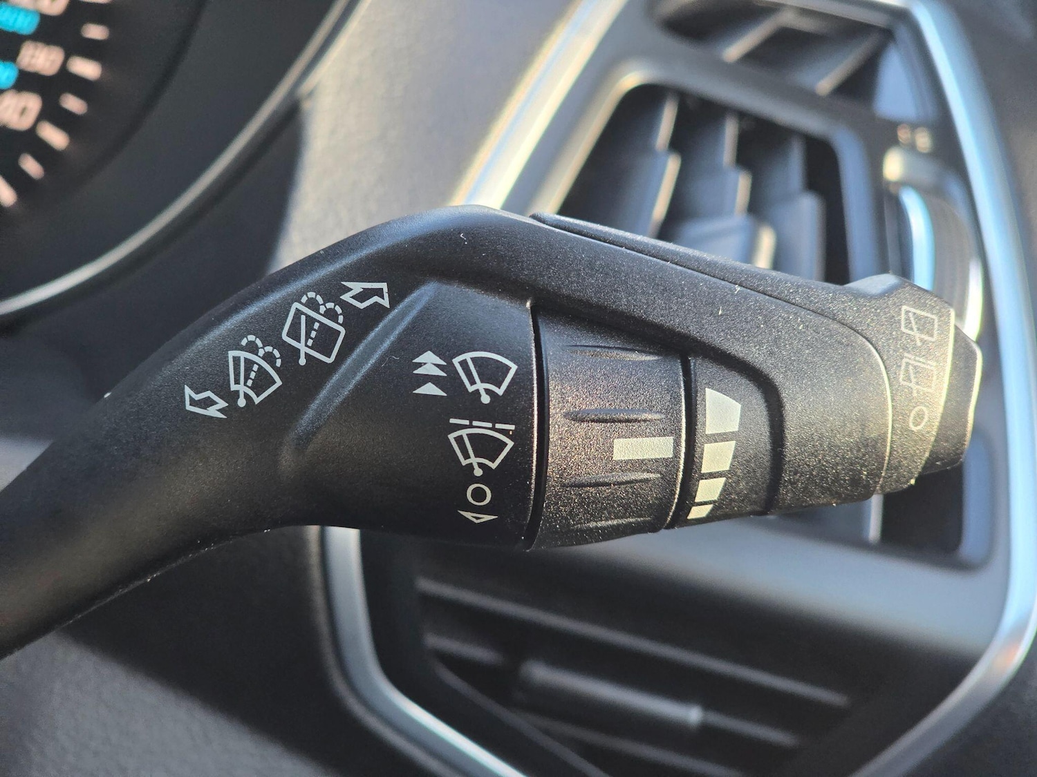 Used Ford Kuga 2014 for sale - 76538556: Photo 40