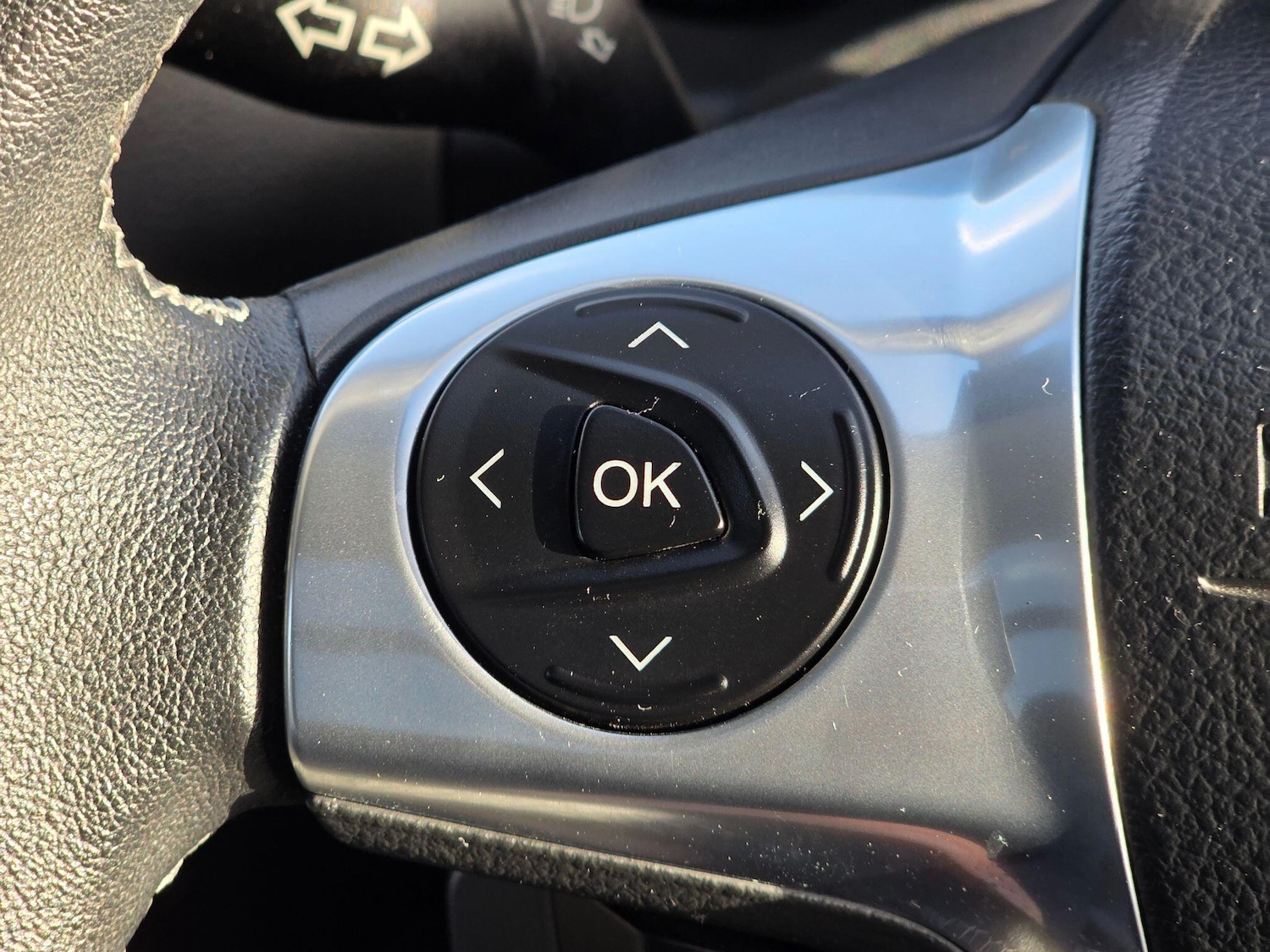 Used Ford Kuga 2014 for sale - 76538556: Photo 43