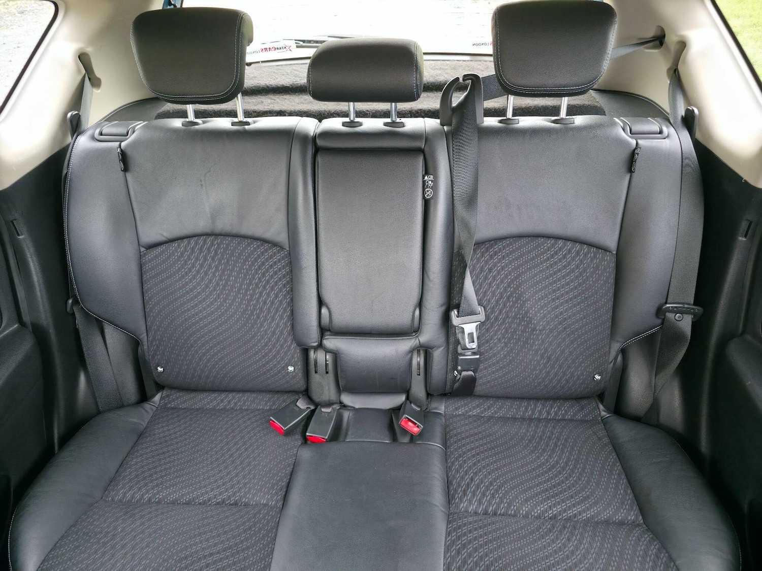 Used Nissan Note 2014 for sale - 76094586: Photo 28