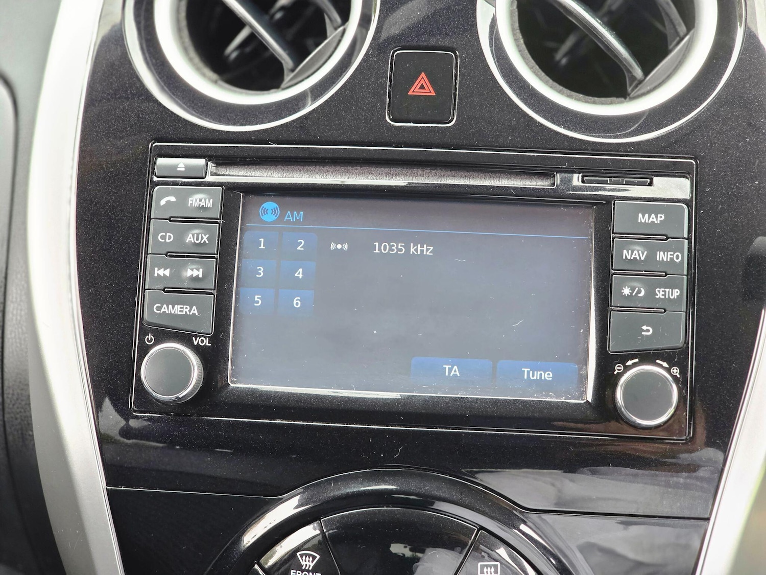 Used Nissan Note 2014 for sale - 76094586: Photo 32