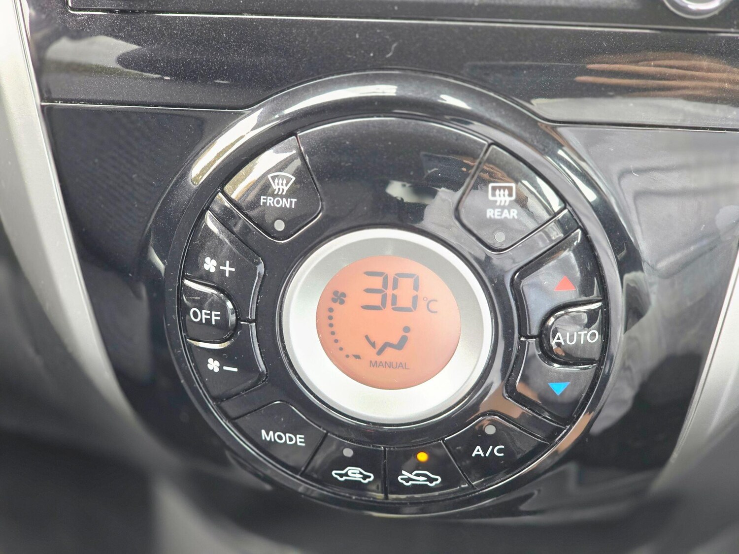 Used Nissan Note 2014 for sale - 76094586: Photo 46