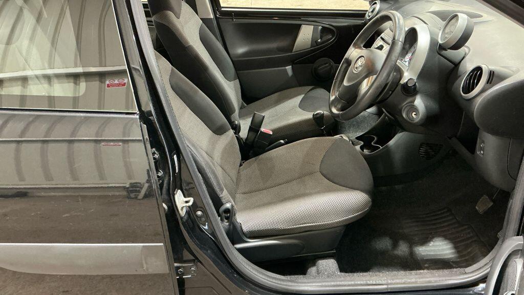 Used Toyota AYGO for sale - 77229261: Photo 8