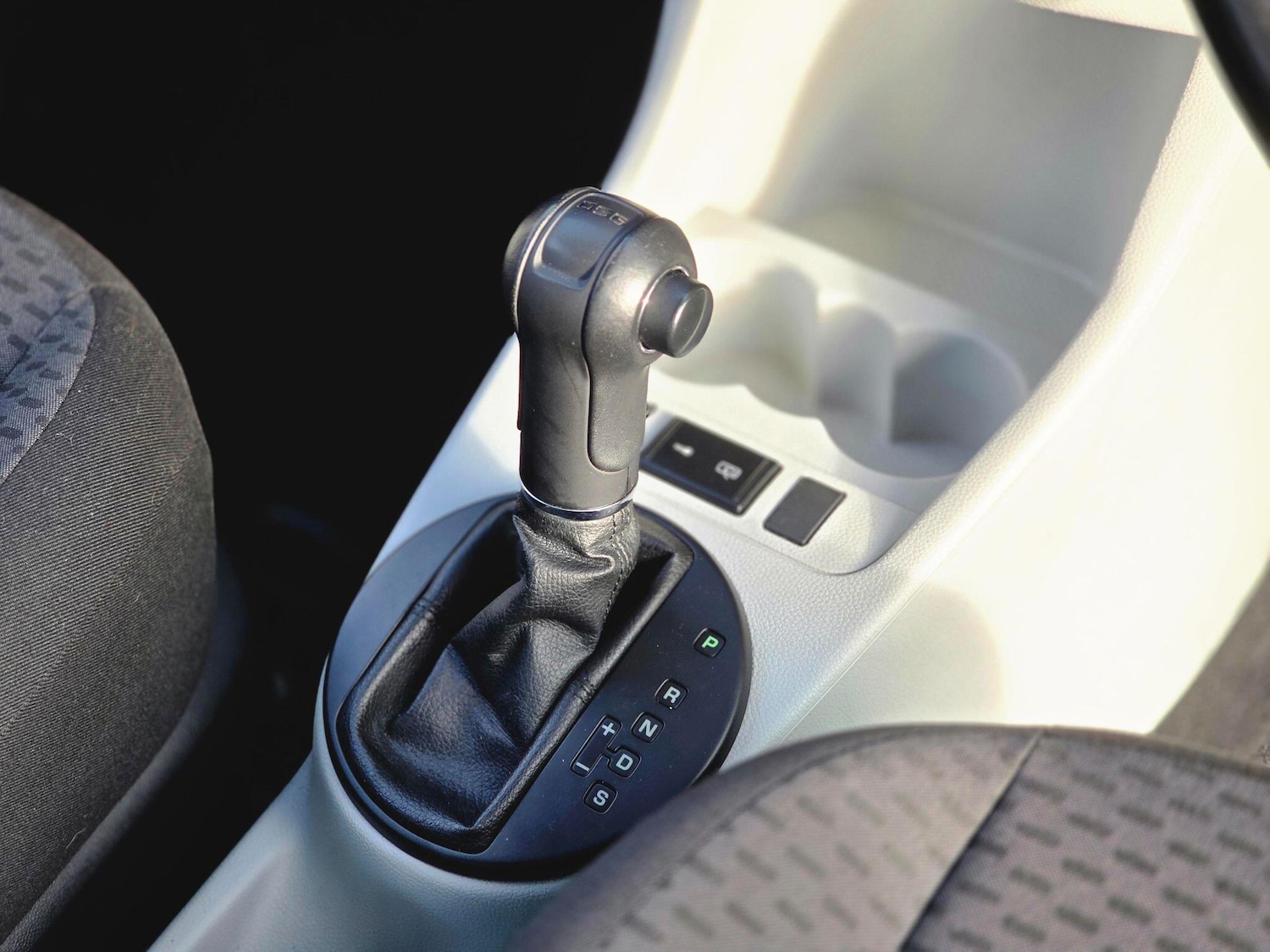 Used Skoda Fabia 2011 for sale - 76993167: Photo 31