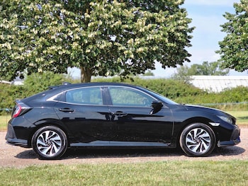 Used Honda Civic 2018 for sale - 79092689: Photo