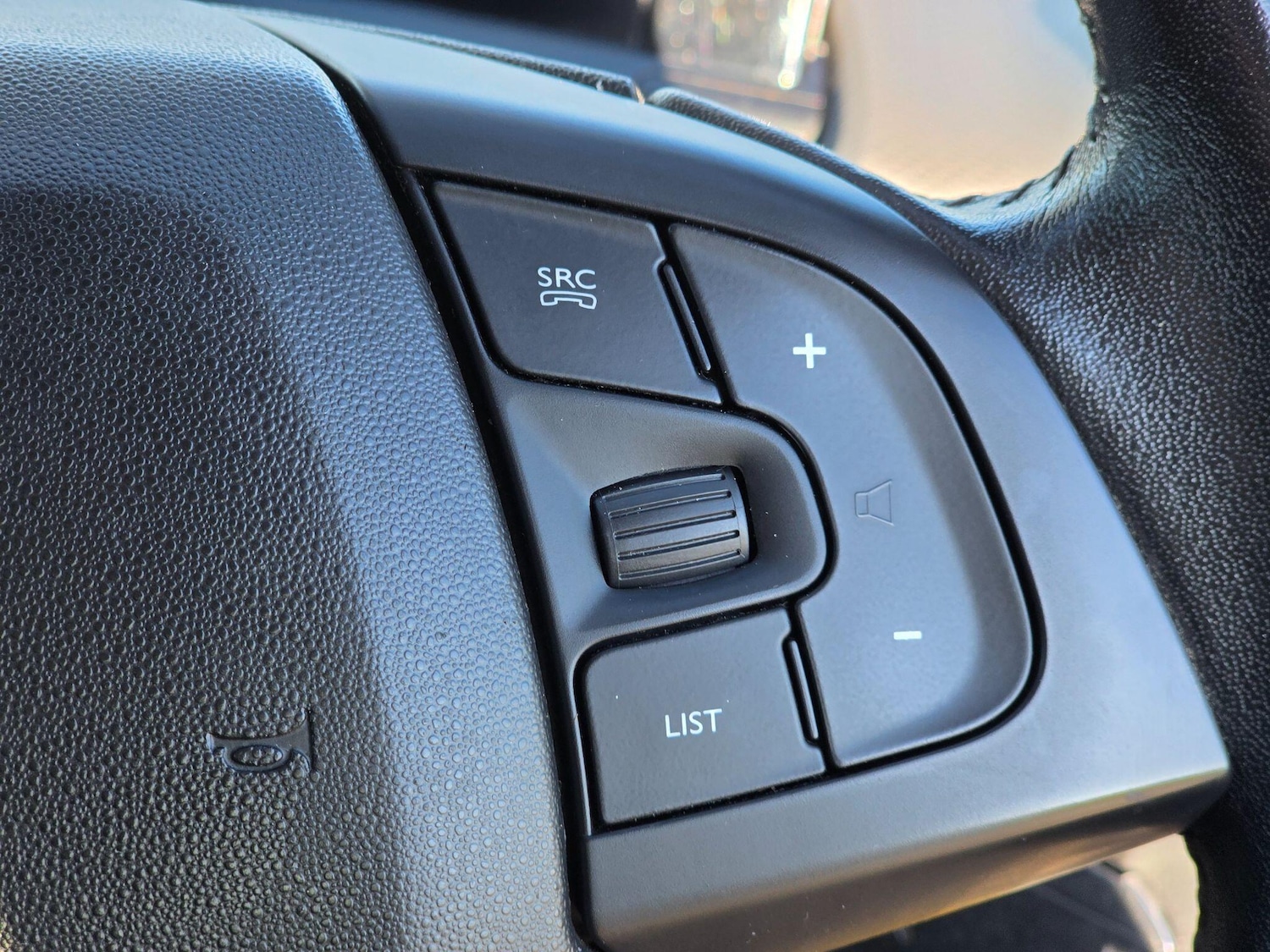 Used Citroen C4 Cactus 2017 for sale - 77395970: Photo 37