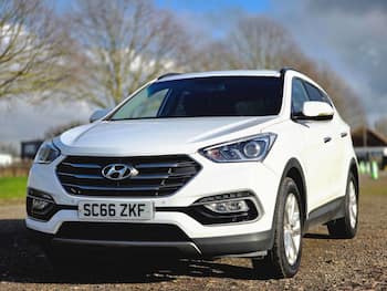 Used Hyundai Santa Fe 2017 for sale - 79847041: Photo