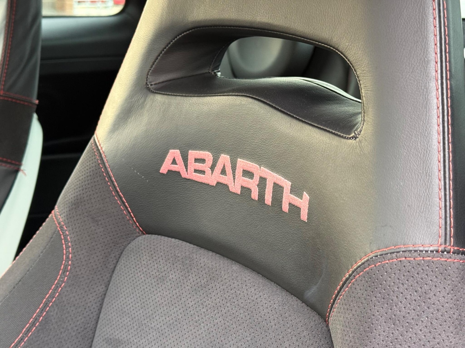Used Abarth 500 2011 for sale - 76865222: Photo 23