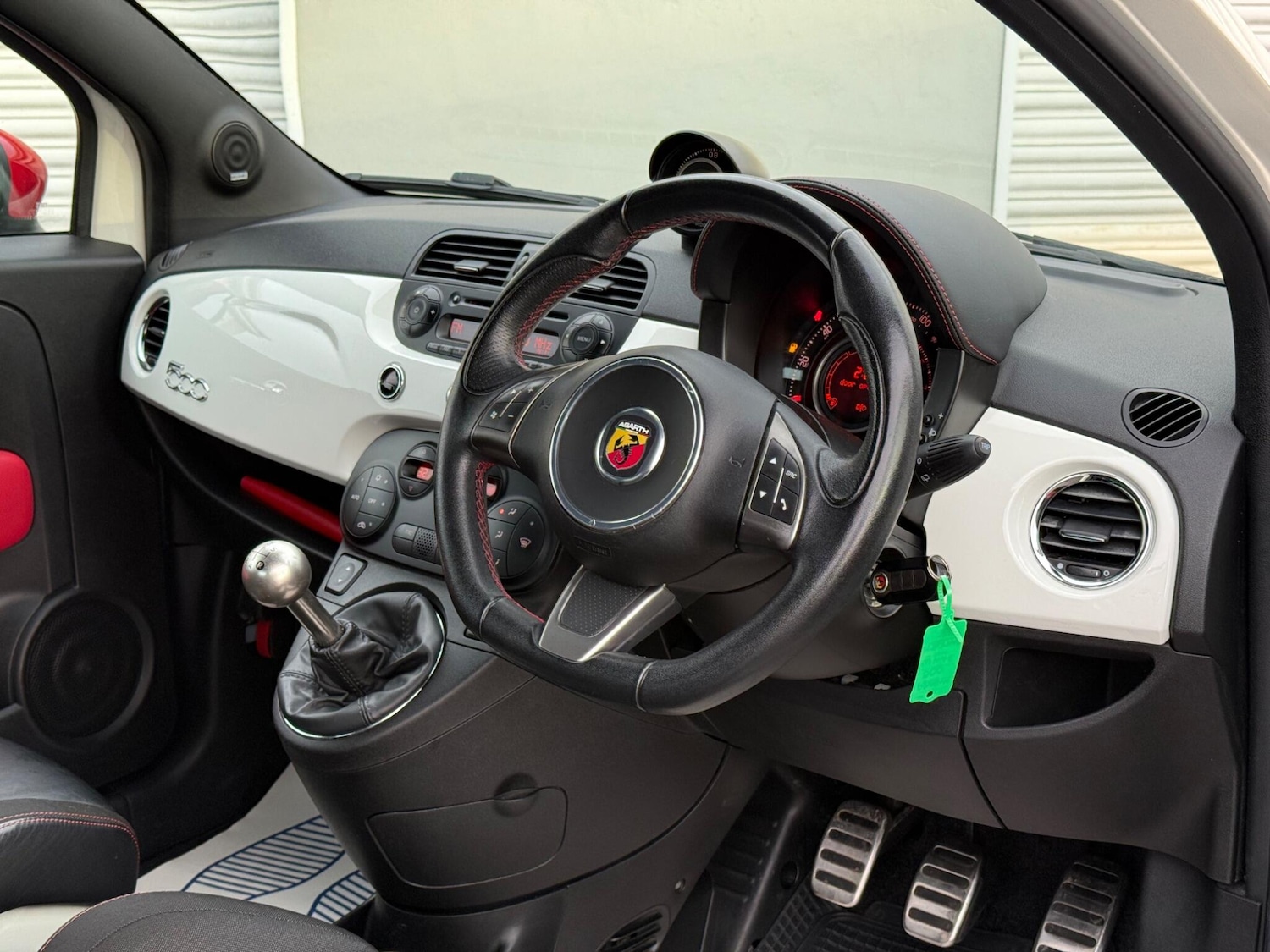 Used Abarth 500 2011 for sale - 76865222: Photo 25