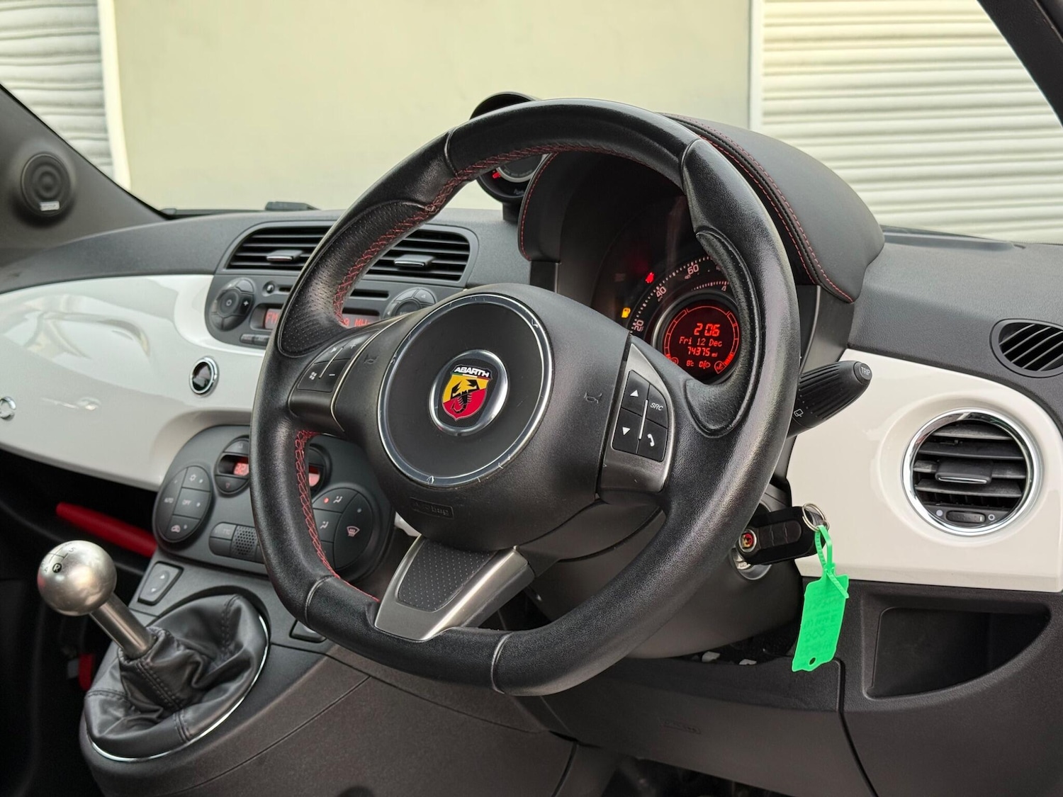 Used Abarth 500 2011 for sale - 76865222: Photo 34