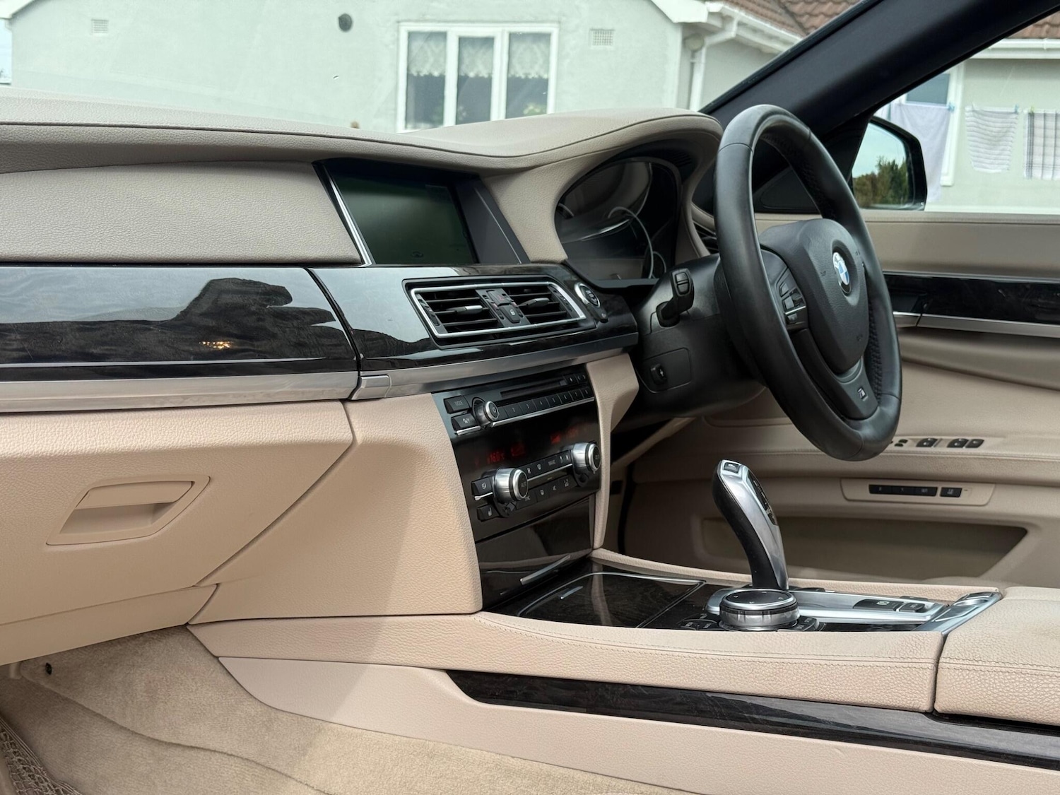 Used BMW 7 Series 2015 for sale - 76607988: Photo 2