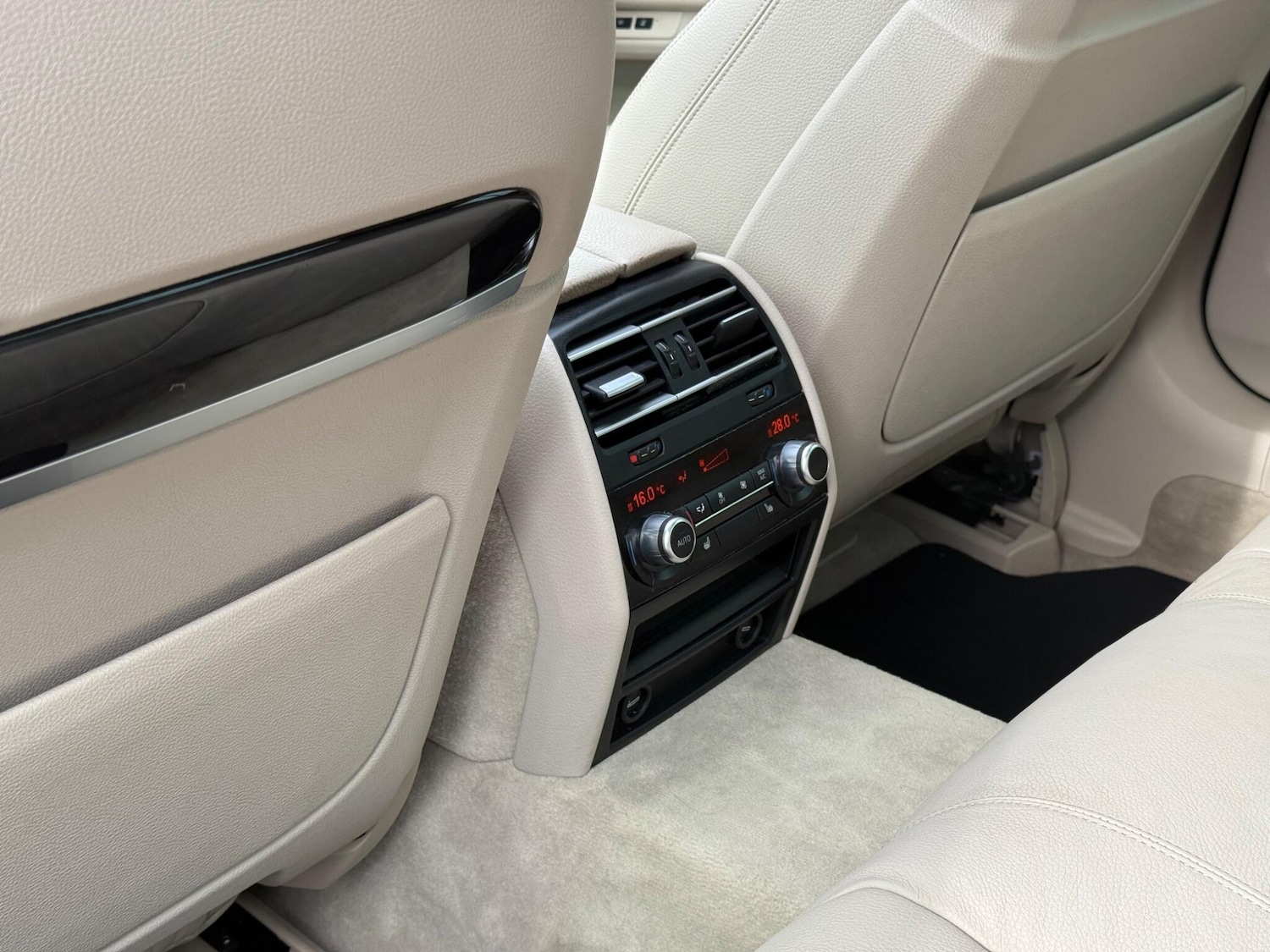 Used BMW 7 Series 2015 for sale - 76607988: Photo 34