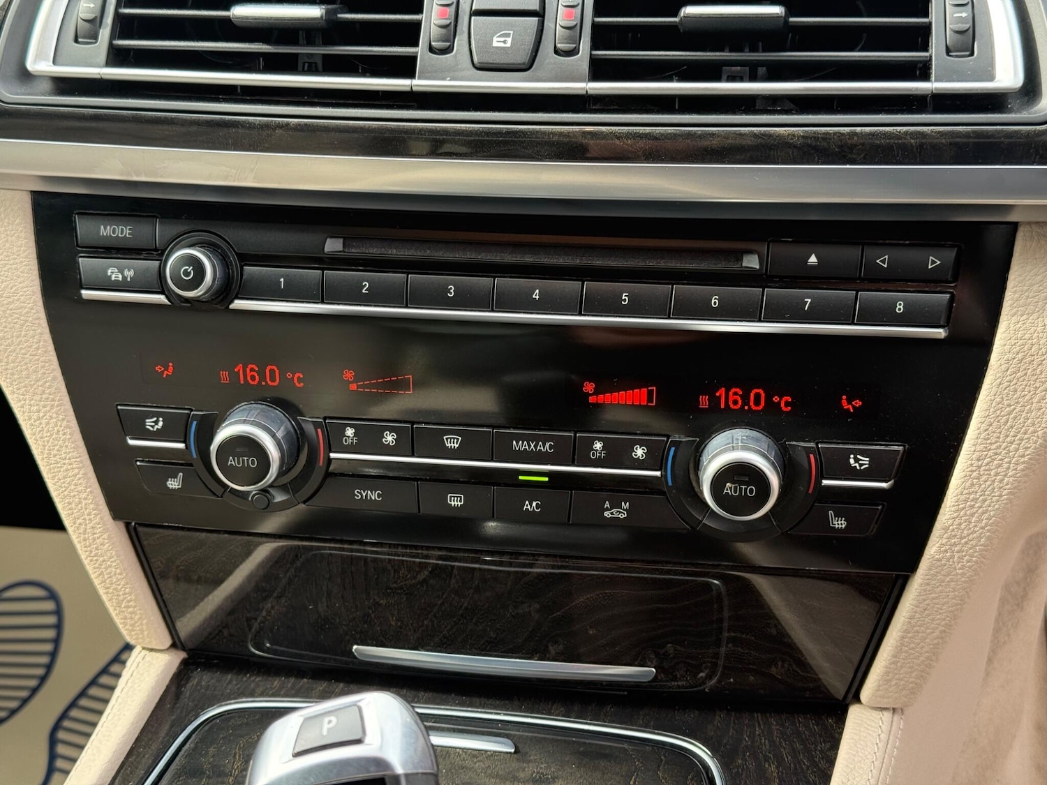 Used BMW 7 Series 2015 for sale - 76607988: Photo 46