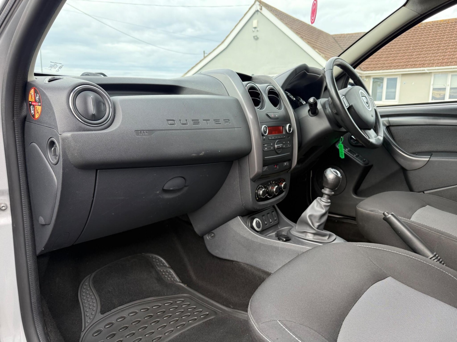 Used Dacia Duster 2016 for sale - 76608205: Photo 2