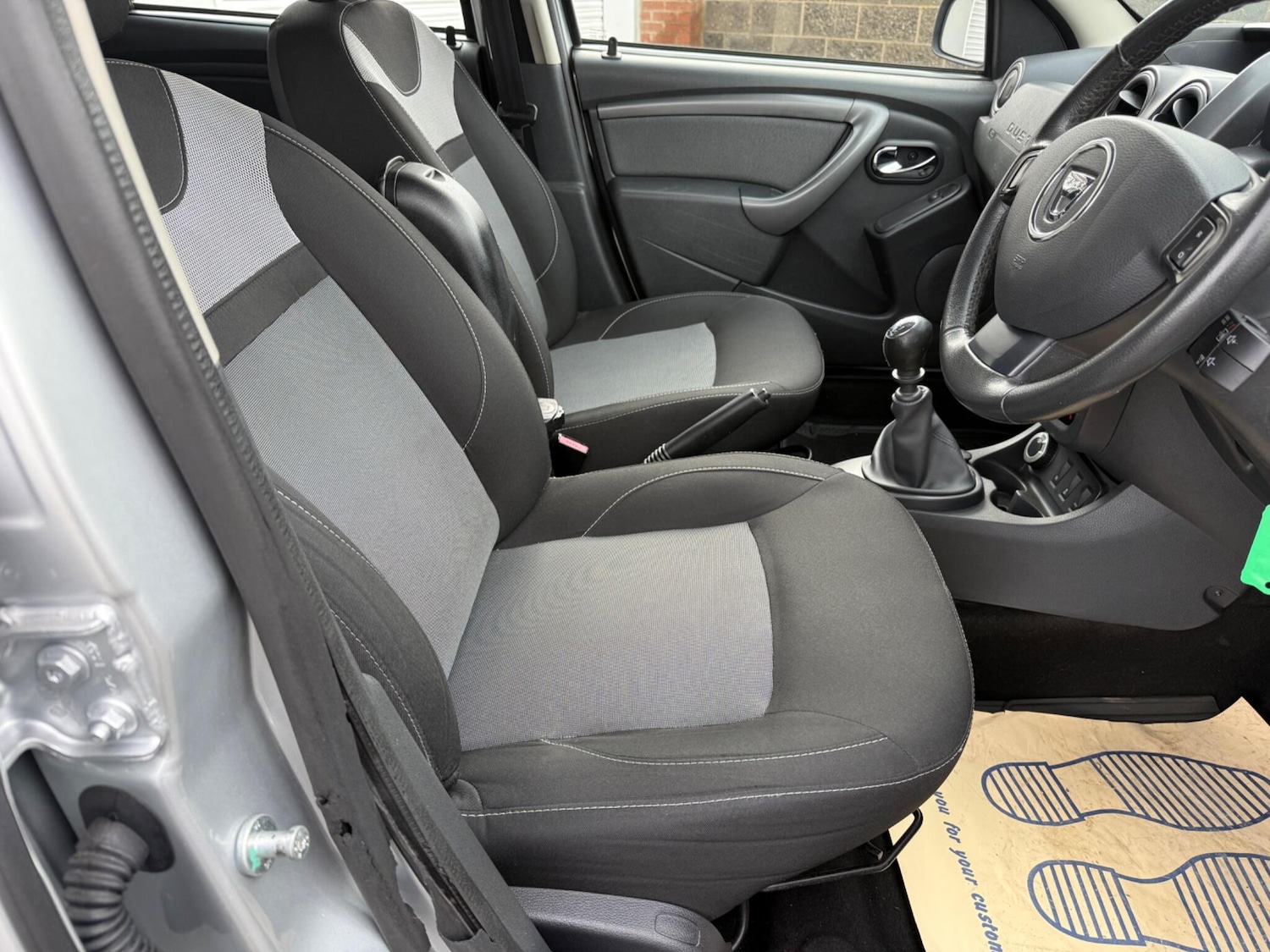 Used Dacia Duster 2016 for sale - 76608205: Photo 26