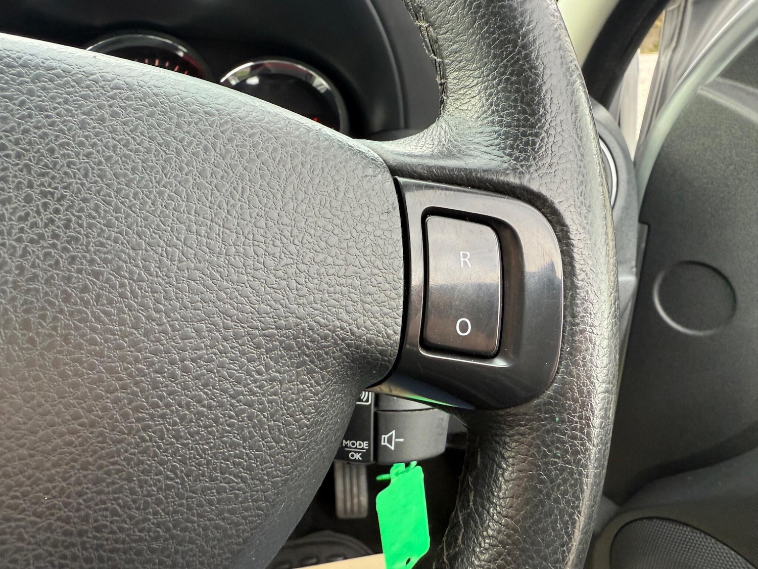 Used Dacia Duster 2016 for sale - 76608205: Photo 41