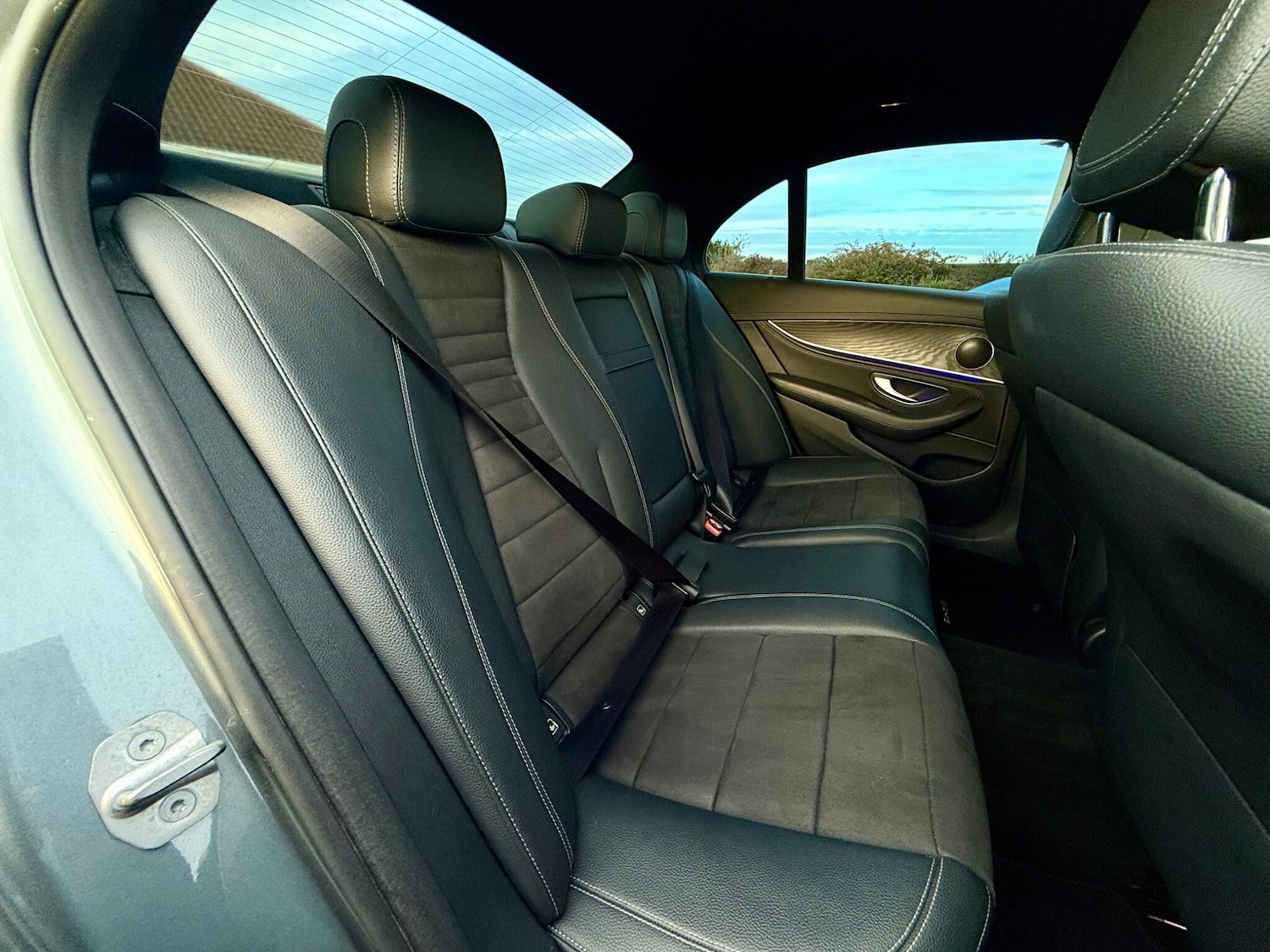 Used Mercedes-Benz E Class 2017 for sale - 76824144: Photo 28