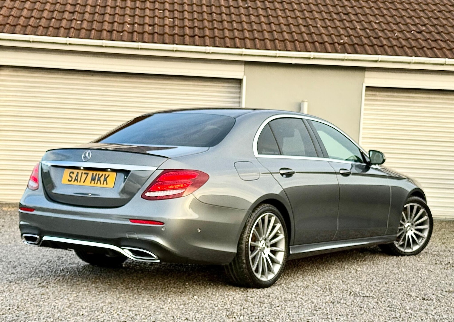 Used Mercedes-Benz E Class 2017 for sale - 76824144: Photo 3