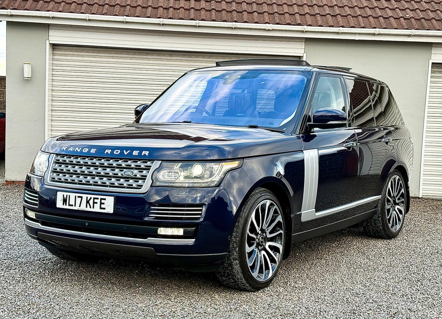 Used Land Rover Range Rover 2017 for sale - 76990247: Photo 10