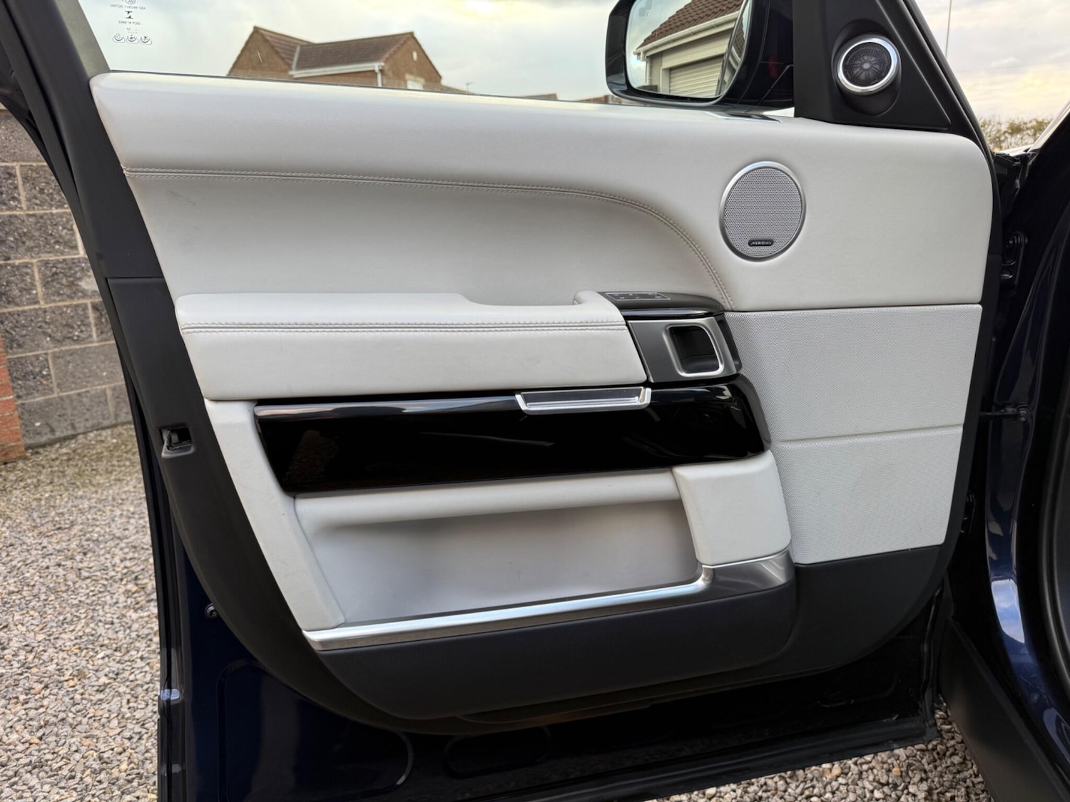 Used Land Rover Range Rover 2017 for sale - 76990247: Photo 44