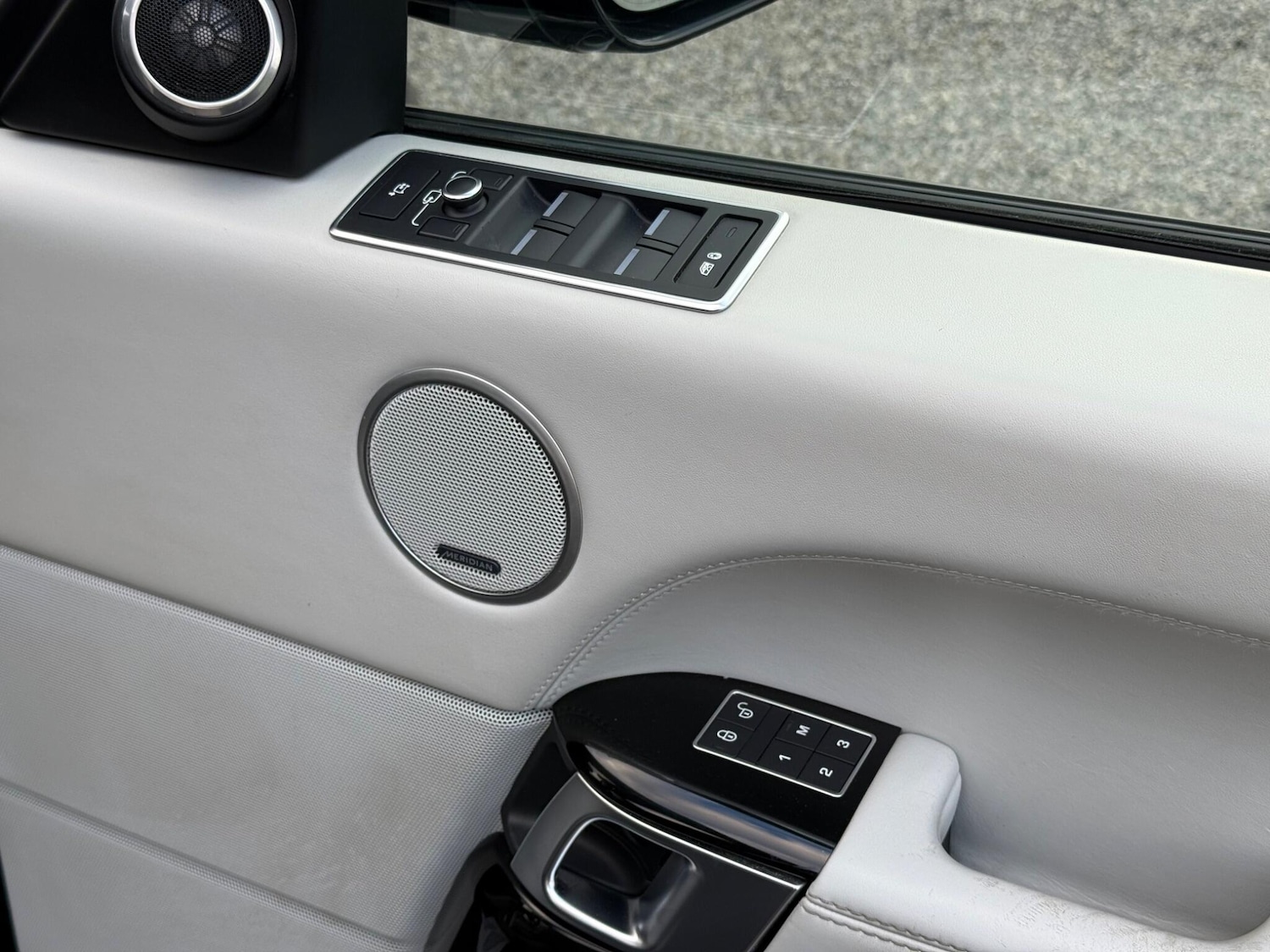 Used Land Rover Range Rover 2017 for sale - 76990247: Photo 48