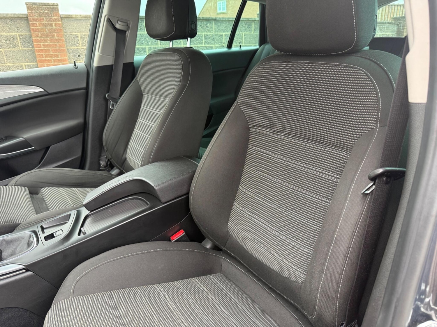 Used Vauxhall Insignia 2015 for sale - 76988659: Photo 21