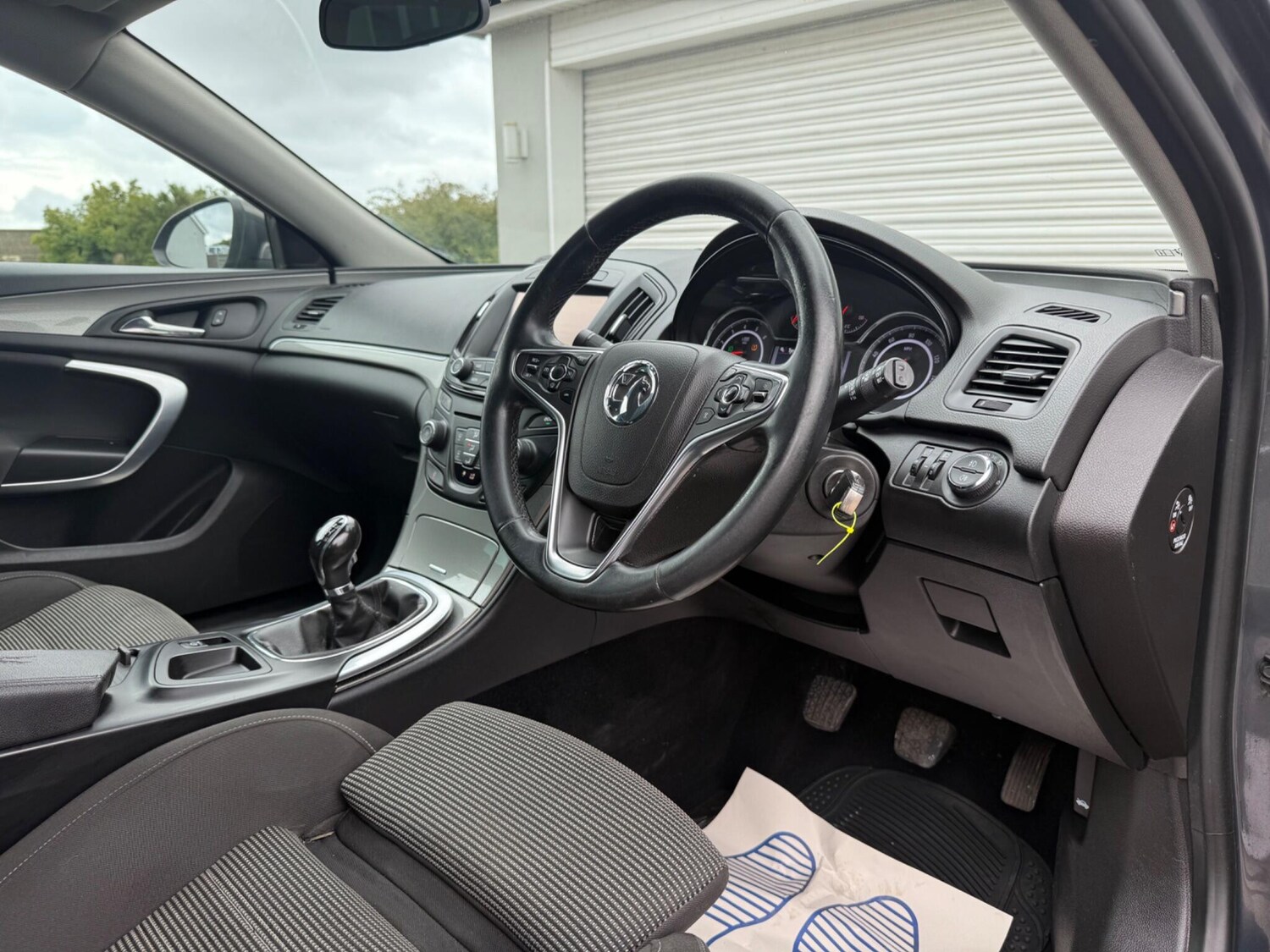 Used Vauxhall Insignia 2015 for sale - 76988659: Photo 24