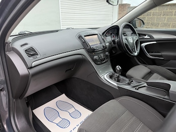 Used Vauxhall Insignia 2015 for sale - 76988659: Photo