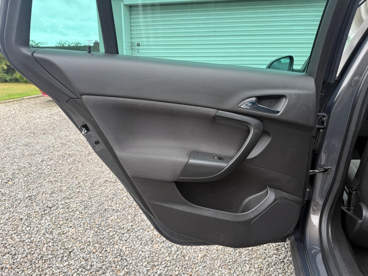 Used Vauxhall Insignia 2015 for sale - 76988659: Photo 32