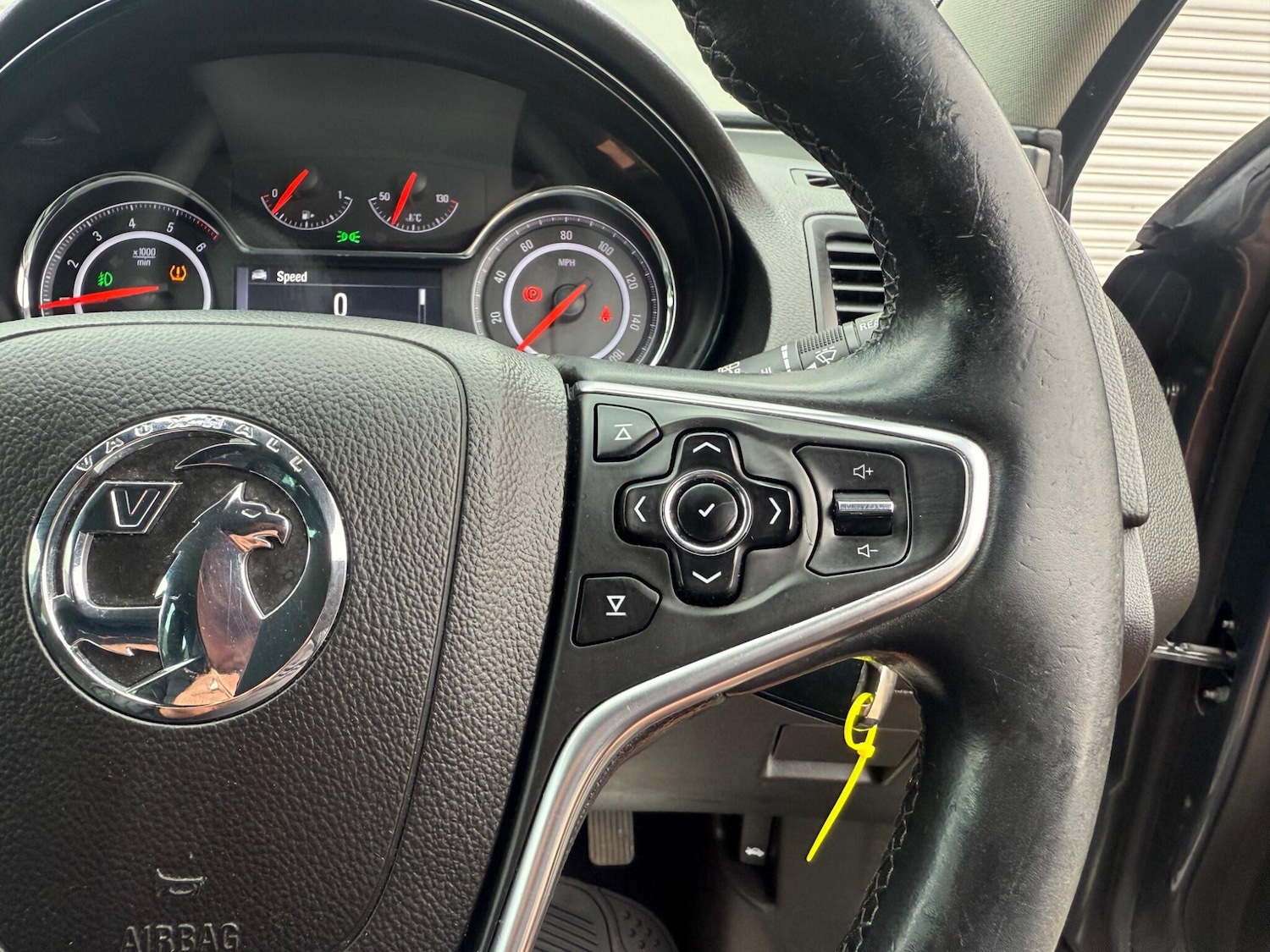 Used Vauxhall Insignia 2015 for sale - 76988659: Photo 39