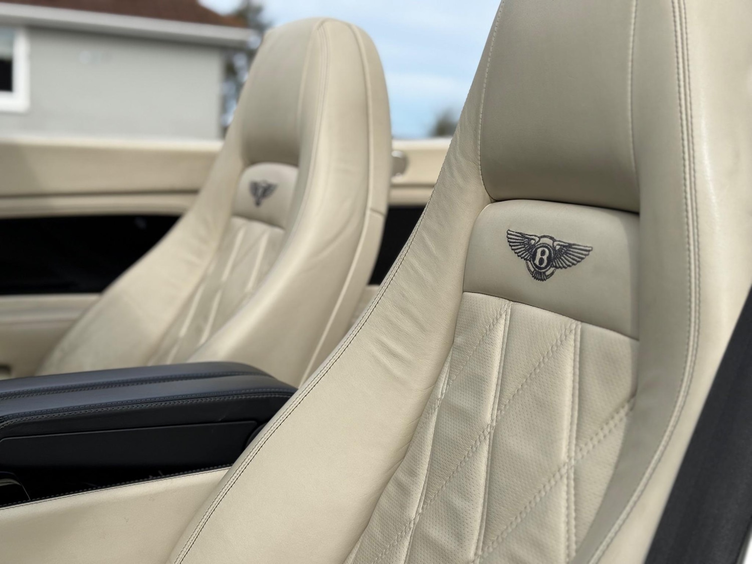 Used Bentley Continental 2010 for sale - 76608587: Photo 18