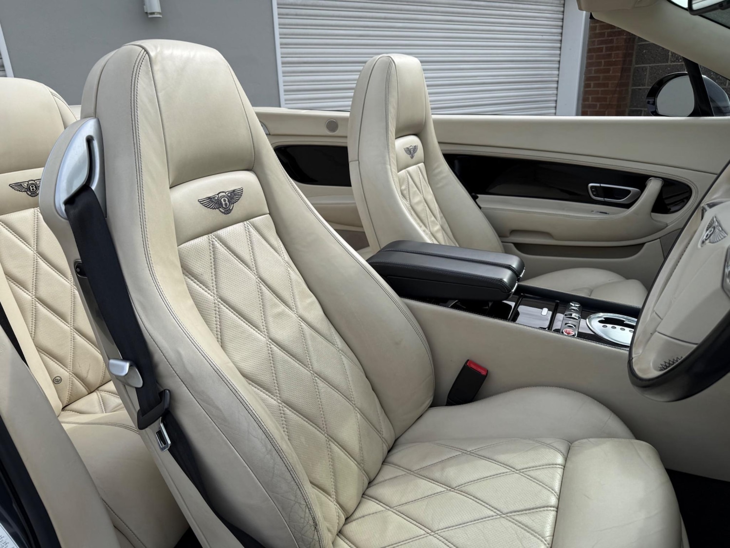Used Bentley Continental 2010 for sale - 76608587: Photo 24