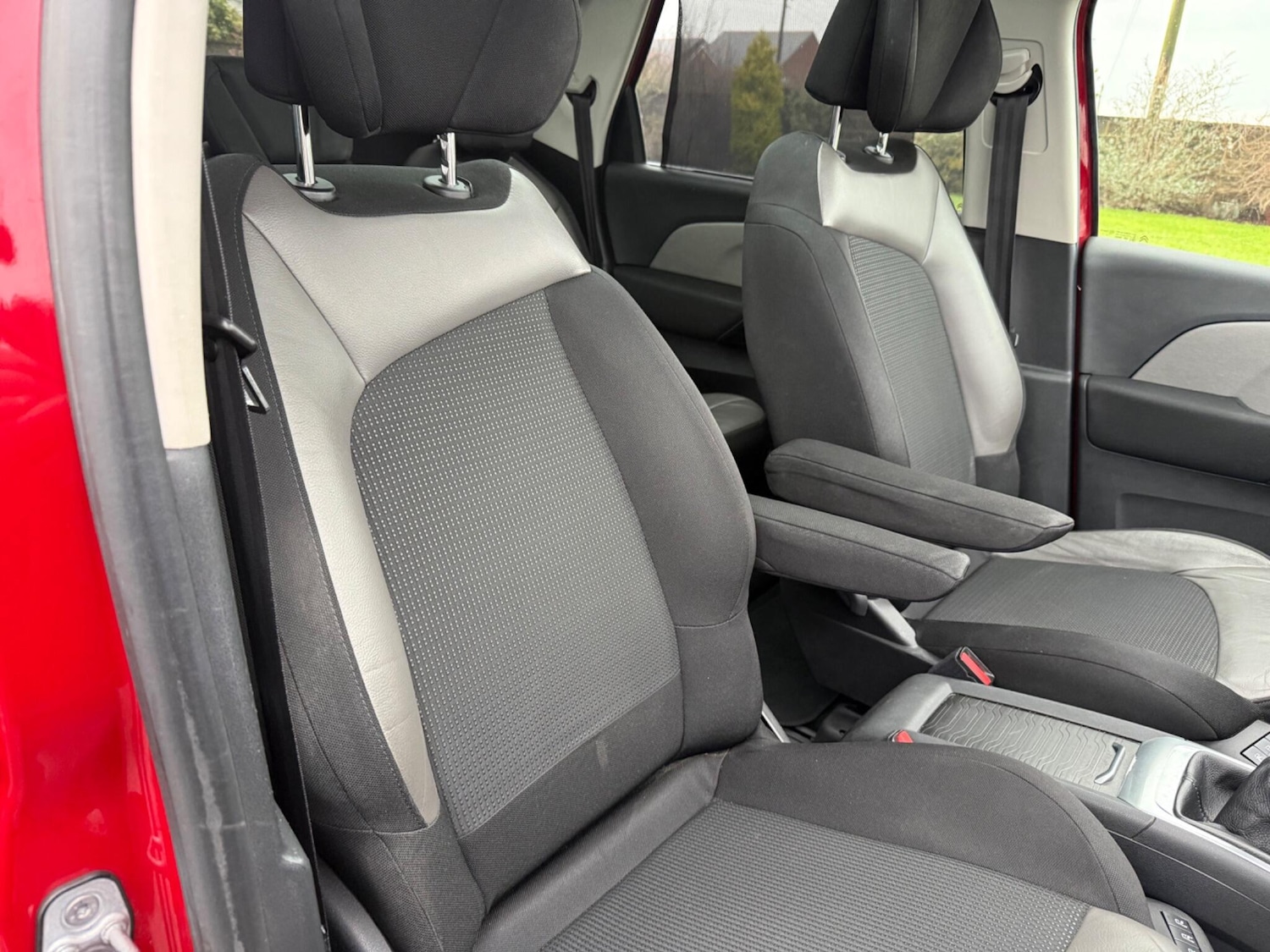 Used Citroen C4 Picasso 2013 for sale - 77330546: Photo 28