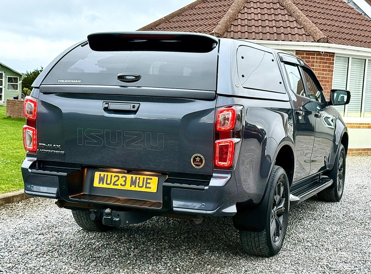 Used Isuzu D-Max 2023 for sale - 76608410: Photo 11