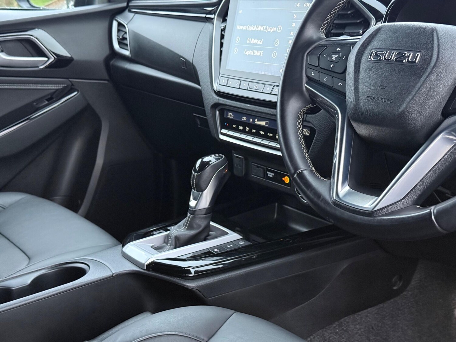 Used Isuzu D-Max 2023 for sale - 76608410: Photo 26