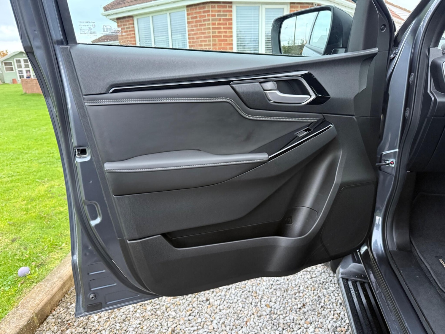 Used Isuzu D-Max 2023 for sale - 76608410: Photo 37