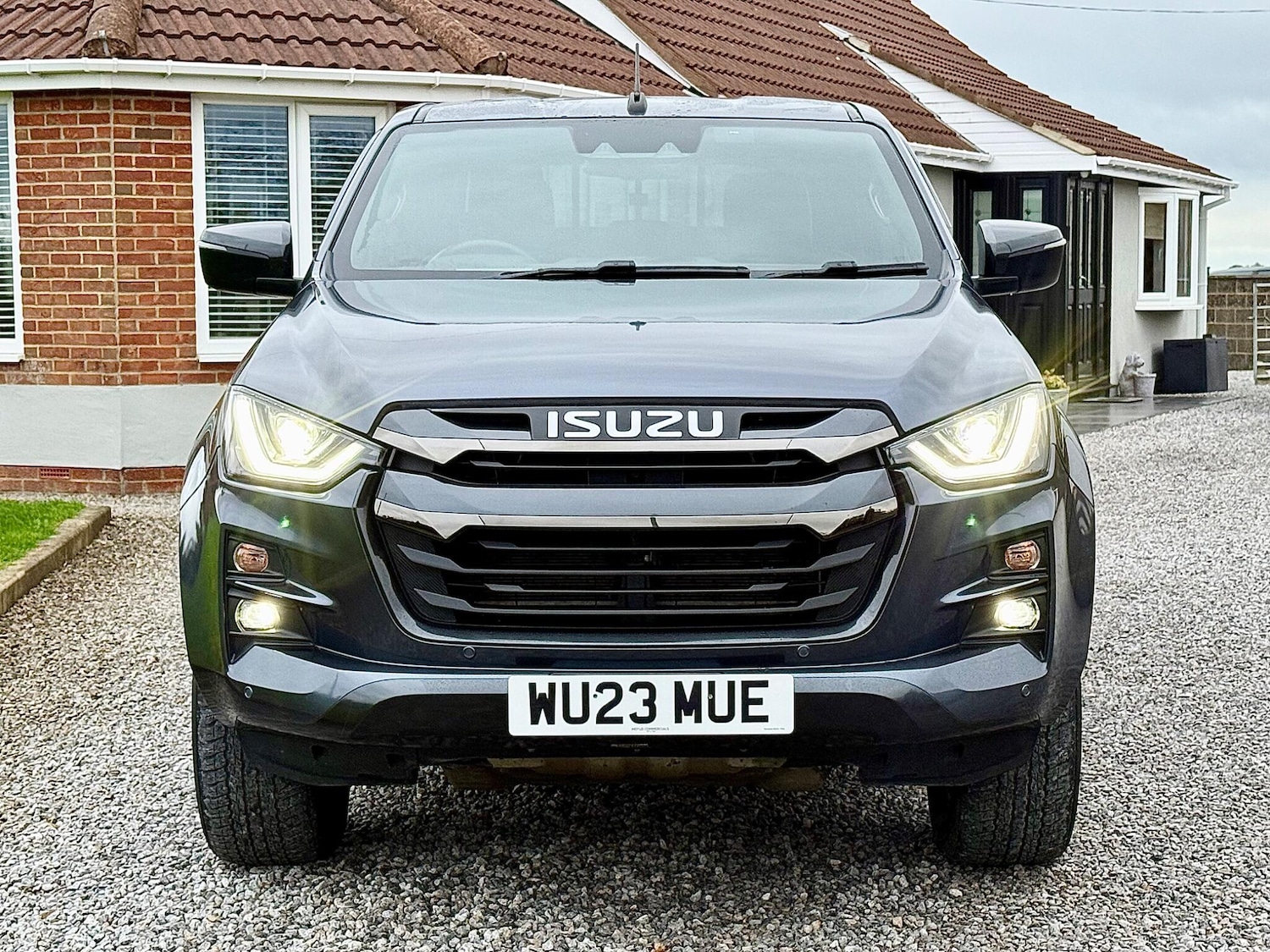 Used Isuzu D-Max 2023 for sale - 76608410: Photo 8