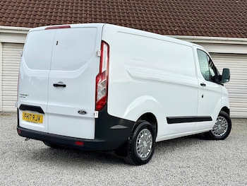 Used Ford Transit Custom 2017 for sale - 76608390: Photo