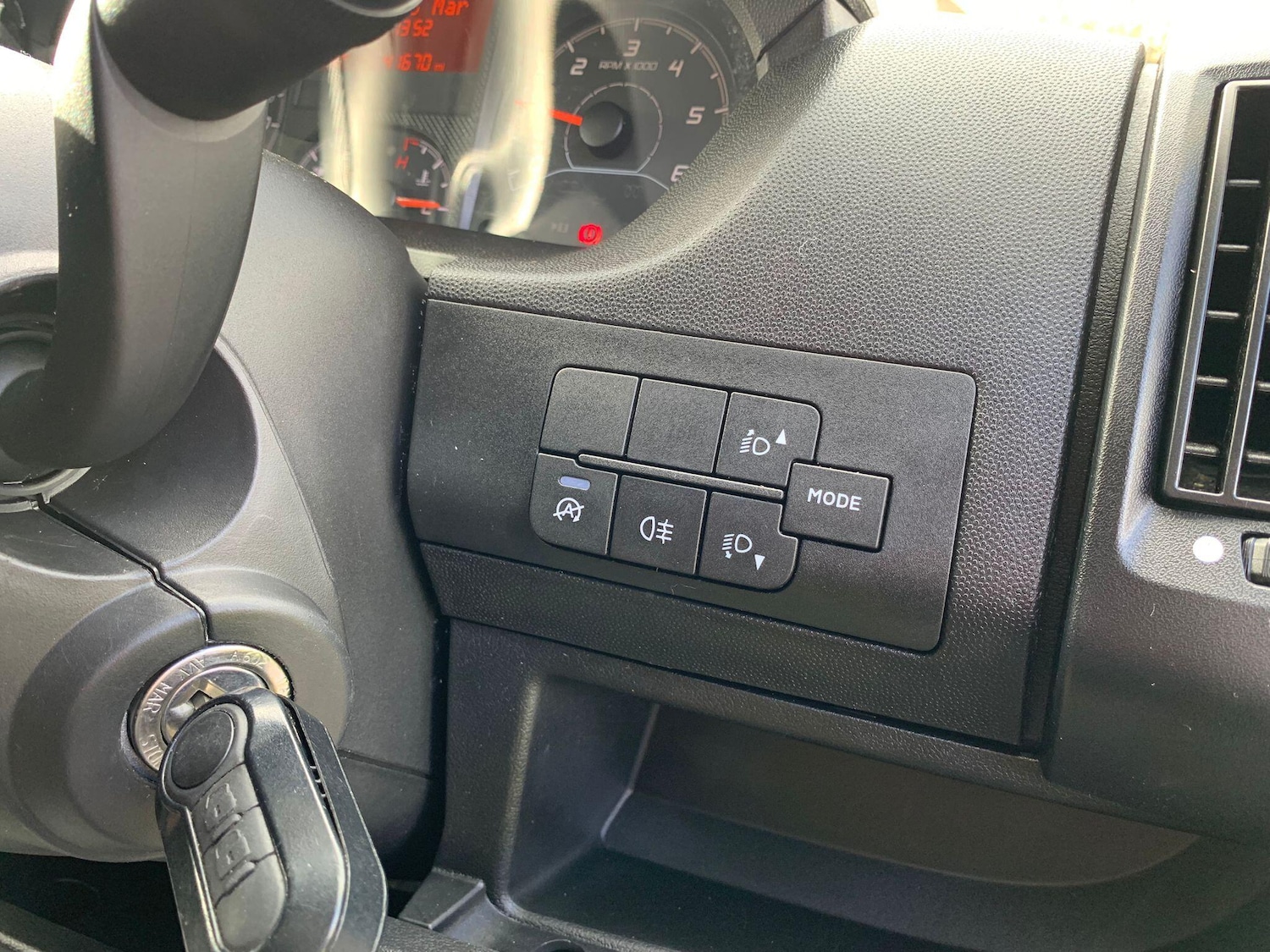 Used Peugeot Boxer 2023 for sale - 77645749: Photo 34