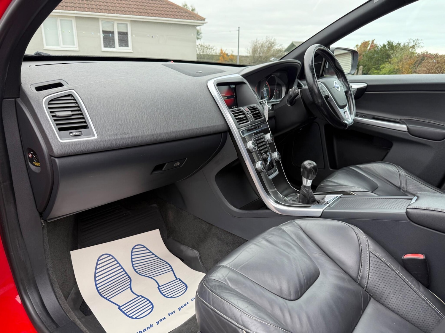 Used Volvo XC60 2014 for sale - 76608129: Photo 2